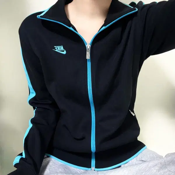 M/희귀/나이키 사이드라인 블루배색 트랙탑져지/집업/교복아우터/여성/y2k - 2번째 이미지