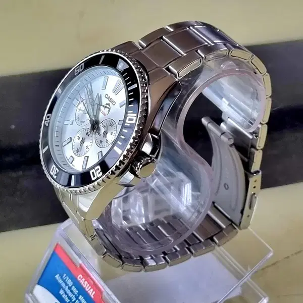 빈티지 극미품 유니콘 CASIO MDV-303D-7AV 백새치 청새치 흑새치 밀리터리 군사워치 다이버 카시오시계 - 2번째 이미지