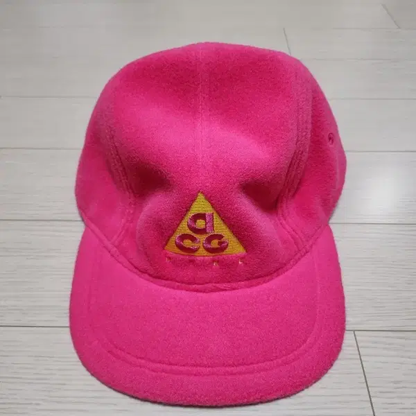 나이키 ACG AW84 플리스 캡 러쉬 핑크