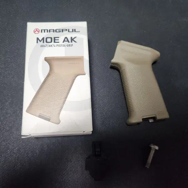 맥풀 오리지널 MOE AK 그립