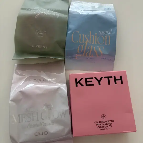 미개봉쿠션리필 개당 6000원
